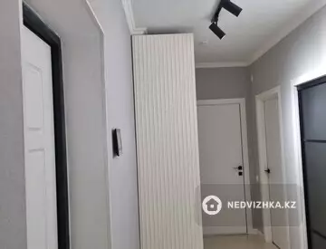 1-комнатная квартира, этаж 9 из 10, 46 м², миниатюра 8