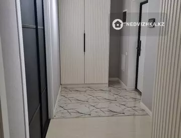 1-комнатная квартира, этаж 9 из 10, 46 м², миниатюра 9