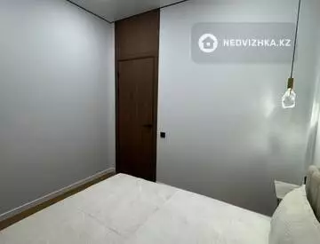 1-комнатная квартира, этаж 6 из 12, 46 м², миниатюра 3
