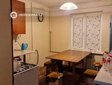 2-комнатная квартира, этаж 1 из 5, 58 м²