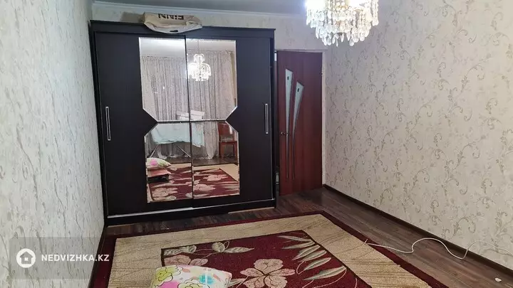 2-комнатная квартира, этаж 1 из 5, 58 м², фотография 5