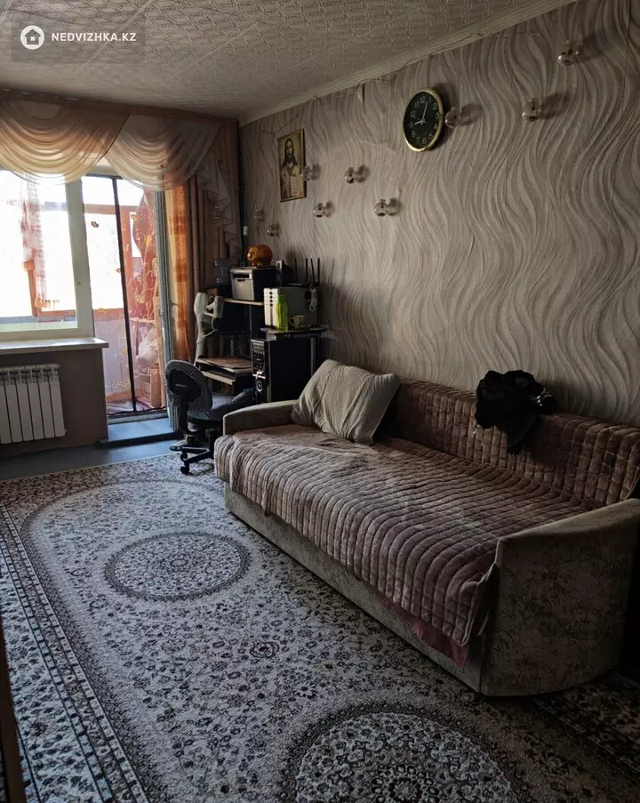 3-комнатная квартира, этаж 2 из 5, 55 м², фотография 3