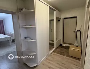 2-комнатная квартира, этаж 5 из 6, 77 м², миниатюра 4