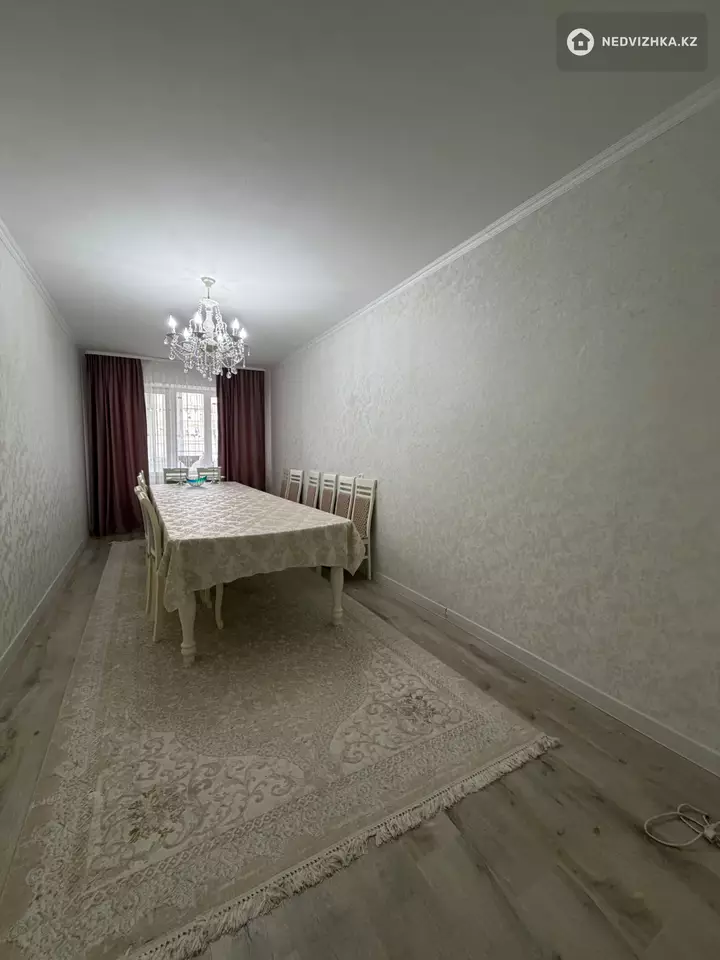 2-комнатная квартира, этаж 5 из 6, 77 м², фотография 5