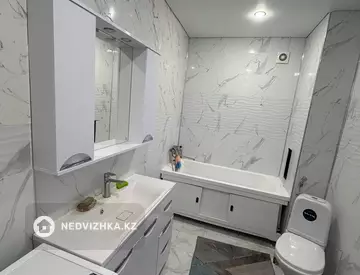 2-комнатная квартира, этаж 5 из 6, 77 м², миниатюра 8