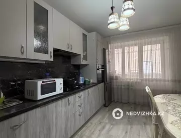 2-комнатная квартира, этаж 5 из 6, 77 м², миниатюра 10