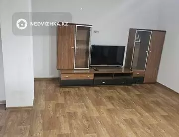 2-комнатная квартира, этаж 2 из 2, 48 м², На длительный срок