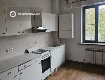 2-комнатная квартира, этаж 2 из 2, 48 м², На длительный срок, миниатюра 7