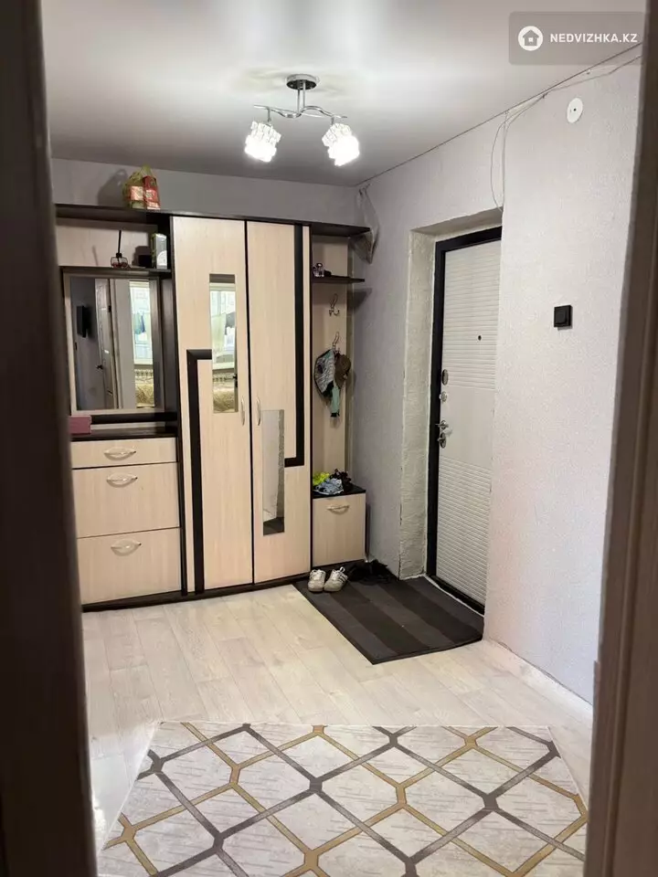 2-комнатная квартира, этаж 3 из 6, 52 м², фотография 5