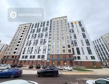 2-комнатная квартира, этаж 7 из 10, 38 м², миниатюра 3