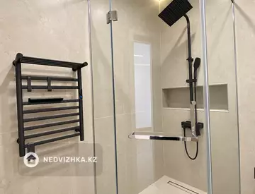 3-бөлмелі пәтер, қабат 13 барлық қабат саны 20, 70 м², На длительный срок, 6-нобай