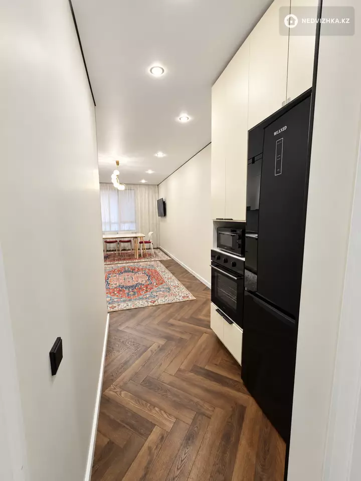 2-комнатная квартира, этаж 2 из 16, 85 м², На длительный срок, фотография 4