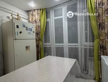 3-комнатная квартира, этаж 1 из 9, 83 м², миниатюра 4