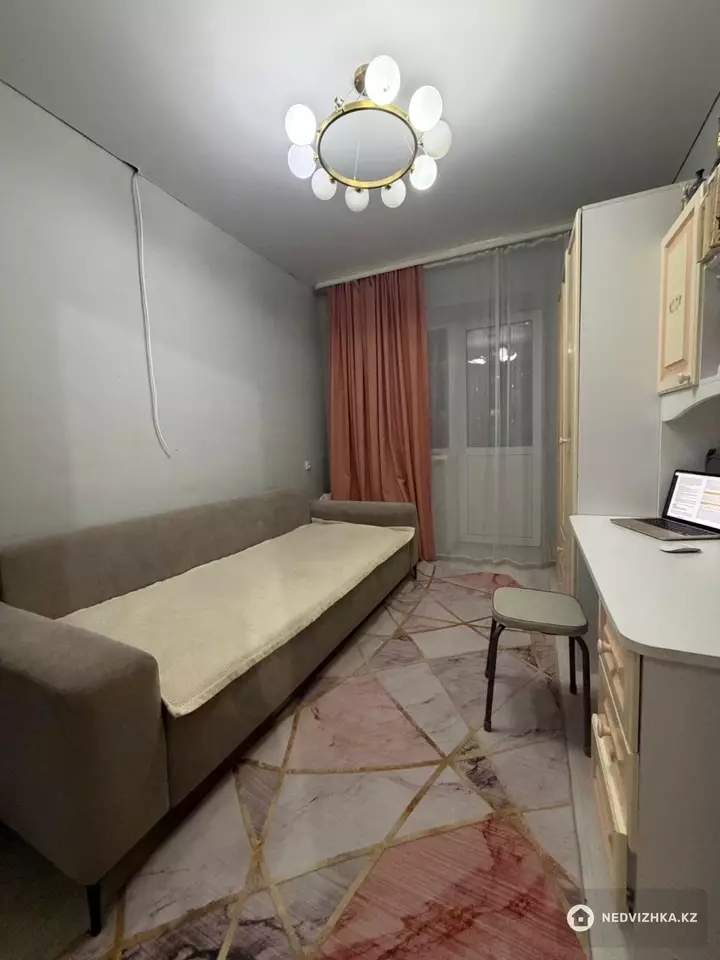 3-комнатная квартира, этаж 1 из 9, 83 м², фотография 5