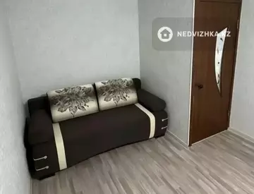 1-комнатная квартира, этаж 3 из 5, 40 м², Посуточно
