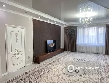 7-комнатный дом, 6 соток, 207 м², миниатюра 3