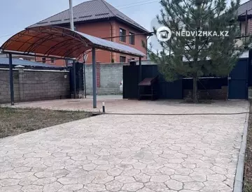 4-комнатный дом, 8 соток, 172 м²