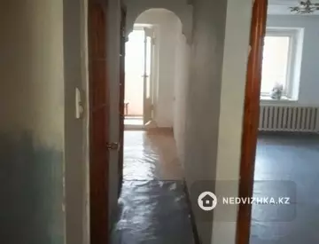 2-комнатная квартира, этаж 1 из 5, 50 м², миниатюра 1