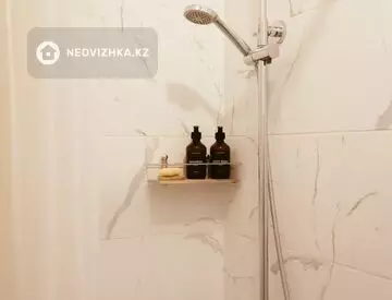 1-комнатная квартира, этаж 4 из 4, 14 м², миниатюра 11