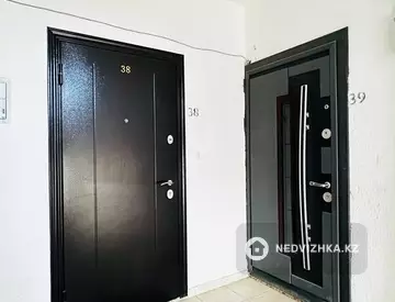 2-комнатная квартира, этаж 3 из 5, 56 м²