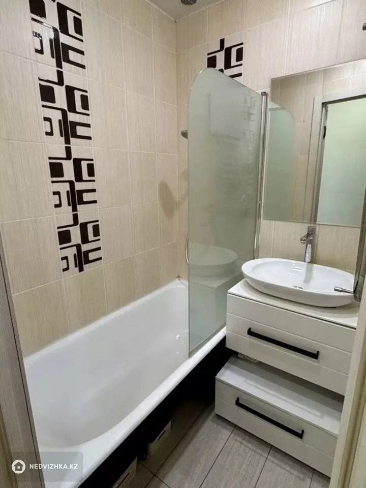 1-комнатная квартира, этаж 5 из 5, 32 м², На длительный срок, фотография 5