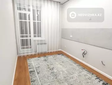 2-комнатная квартира, этаж 2 из 10, 65 м², миниатюра 2