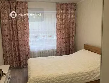 2-комнатная квартира, этаж 1 из 5, 54 м², миниатюра 1