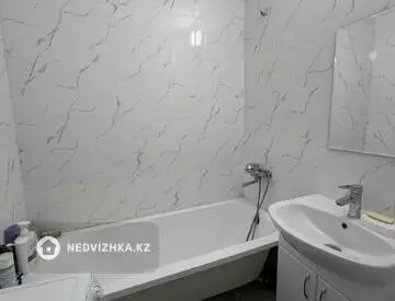 2-комнатная квартира, этаж 1 из 5, 54 м², миниатюра 8