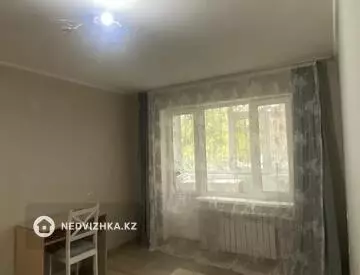 2-комнатная квартира, этаж 1 из 5, 49 м², миниатюра 3
