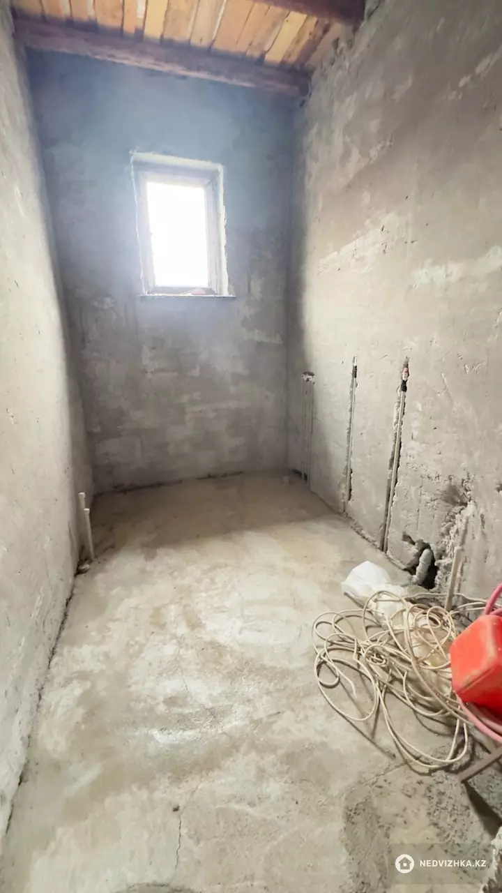 6-комнатный дом, 10 соток, 170 м², фотография 5