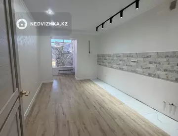2-комнатная квартира, этаж 5 из 9, 65 м², На длительный срок, миниатюра 6
