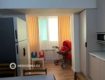3-комнатная квартира, этаж 2 из 5, 75 м², миниатюра 8