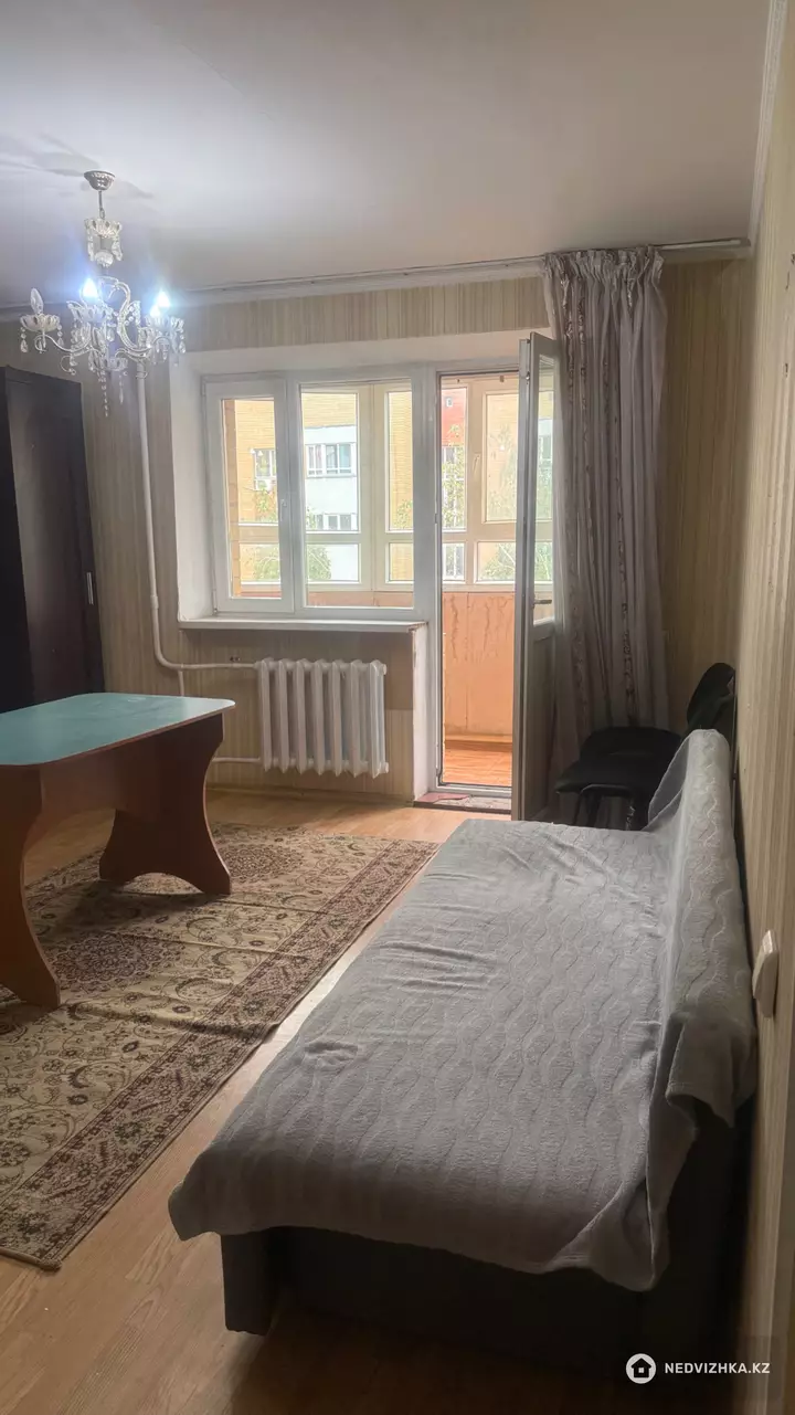 2-комнатная квартира, этаж 4 из 5, 36 м², На длительный срок