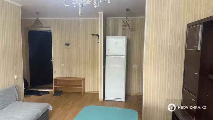 2-комнатная квартира, этаж 4 из 5, 36 м², На длительный срок, фотография 4