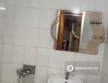 2-комнатная квартира, этаж 4 из 5, 36 м², На длительный срок, миниатюра 5