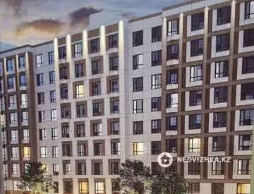 4-комнатная квартира, этаж 5 из 9, 117 м², миниатюра 3