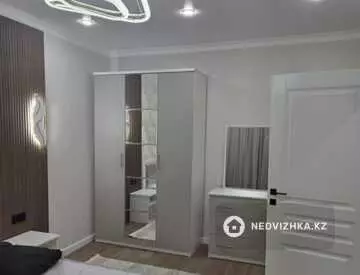 3-бөлмелі пәтер, қабат 9 барлық қабат саны 12, 75 м², На длительный срок, 9-нобай