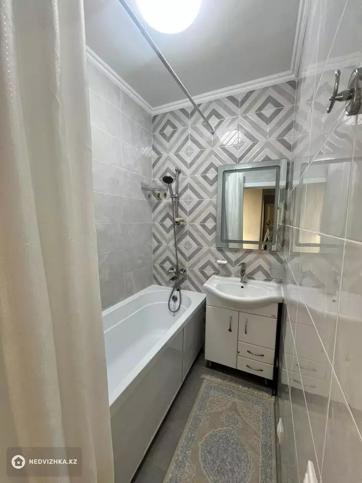 2-комнатная квартира, этаж 9 из 14, 60 м², На длительный срок, фотография 5