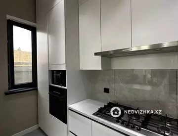 7-комнатный дом, 10 соток, 240 м², миниатюра 8