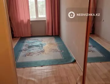 1-комнатная квартира, этаж 3 из 5, 14 м², миниатюра 1