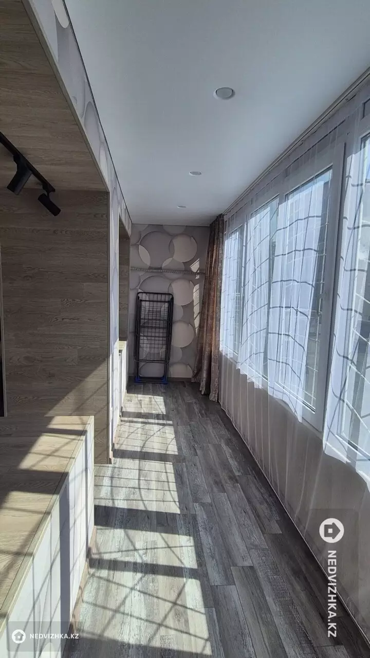 2-комнатная квартира, этаж 2 из 12, 53 м², фотография 3