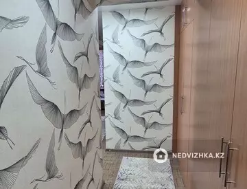 2-комнатная квартира, этаж 2 из 12, 53 м², миниатюра 7