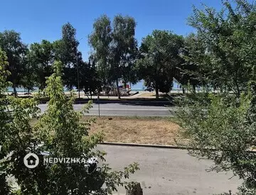 2-комнатная квартира, этаж 2 из 12, 53 м², миниатюра 9