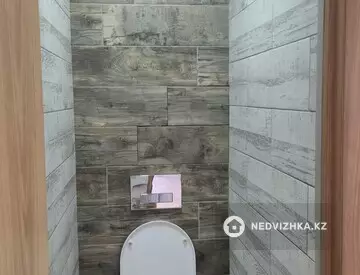 2-комнатная квартира, этаж 2 из 12, 53 м², миниатюра 10