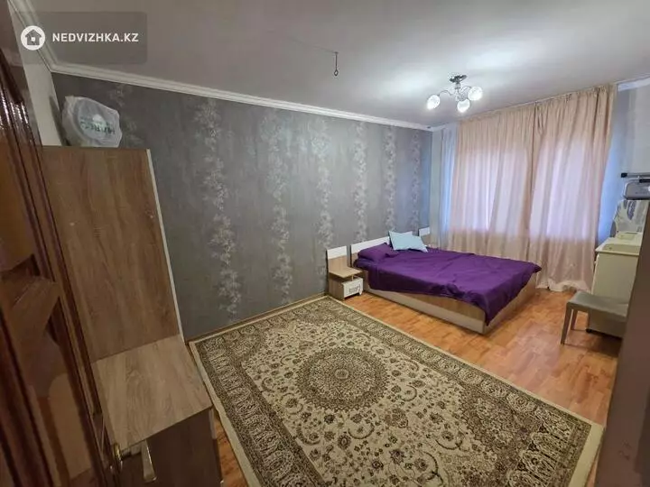 2-комнатная квартира, этаж 4 из 9, 70 м², фотография 2