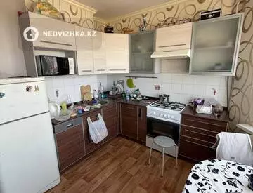 2-комнатная квартира, этаж 4 из 9, 70 м²