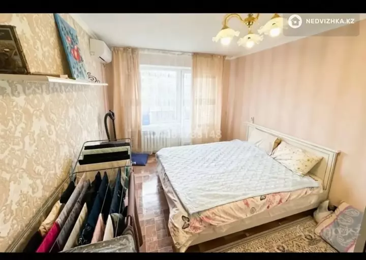 3-комнатная квартира, этаж 4 из 5, 55 м²