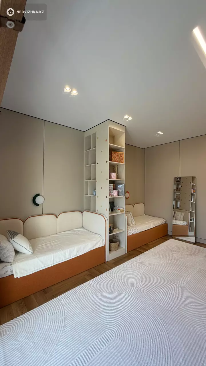 4-комнатная квартира, этаж 9 из 20, 109 м², фотография 4