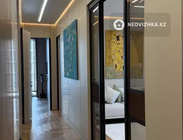4-комнатная квартира, этаж 9 из 20, 109 м², миниатюра 8