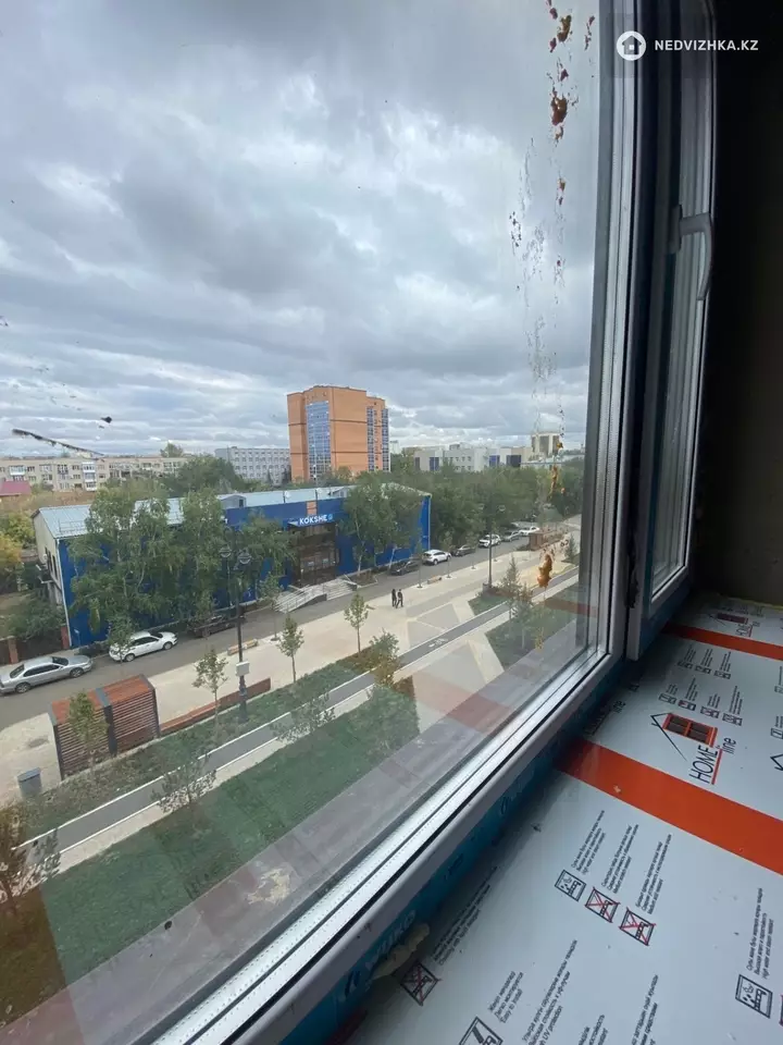 3-комнатная квартира, этаж 4 из 9, 104 м²